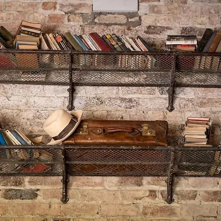 The Mews -- Luxury At Bellingham Estate * Castlebellingham