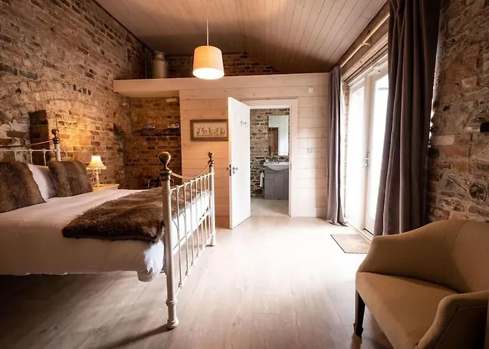 The Mews -- Luxury At Bellingham Estate * Castlebellingham